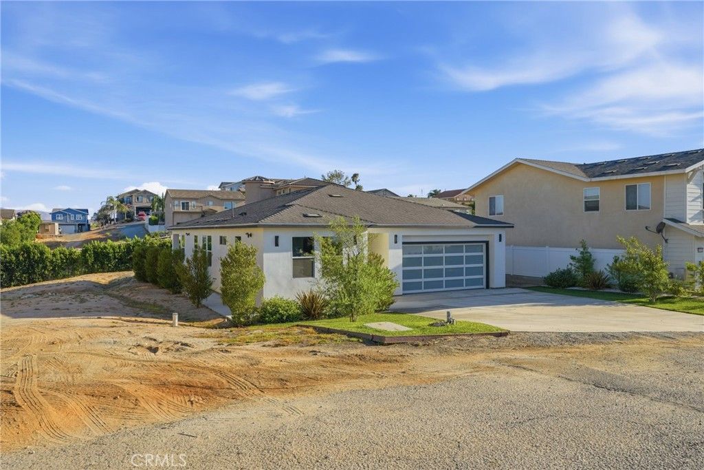 13063 VIA ALIA, Riverside, CA 92503 — photo 3