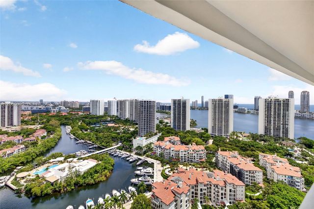 2000 Island Boulevard 3010, Aventura, FL 33160
