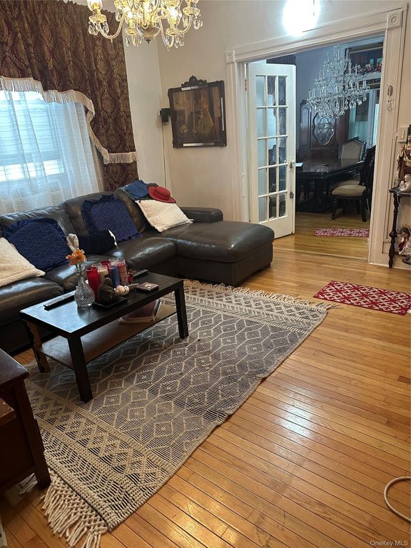 8592 148 Street, Briarwood, NY 11435 — photo 5
