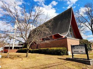 871-873 Harris Ave, Woonsocket, RI 02895