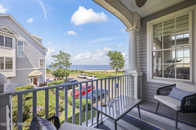 40 Skimmer Lane, Middletown, NJ 07758
