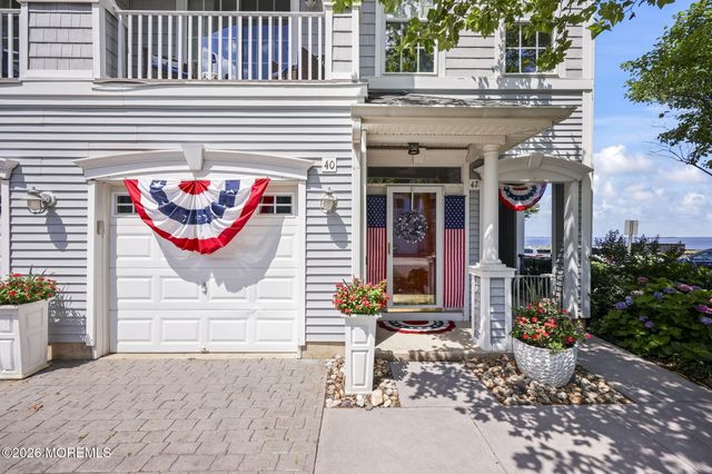 40 Skimmer Lane, Middletown, NJ 07758