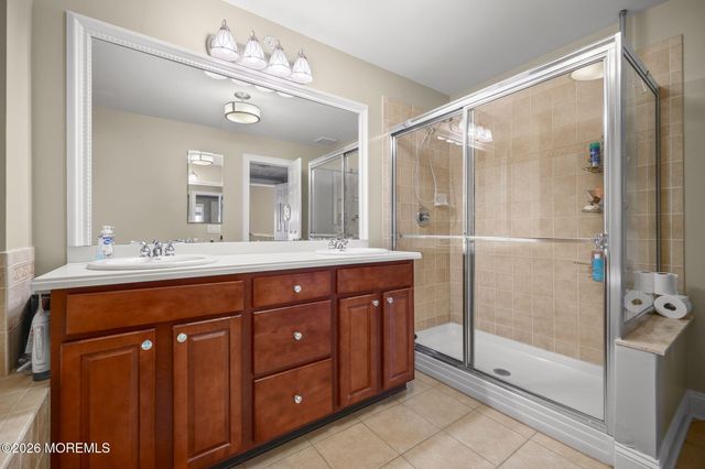 40 Skimmer Lane, Middletown, NJ 07758