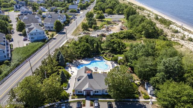 40 Skimmer Lane, Middletown, NJ 07758