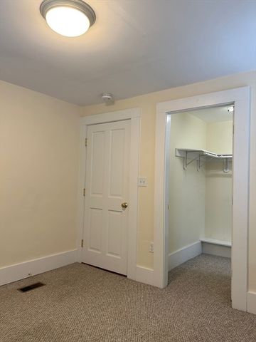 4 Riggs St 1, Gloucester, MA 01930