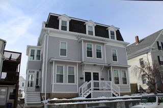 4 Riggs St 1, Gloucester, MA 01930