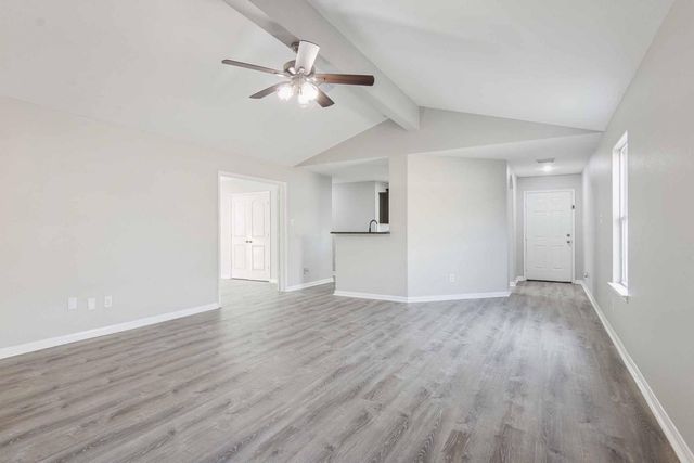 10927 Hillside Creek Drive, Humble, TX 77396