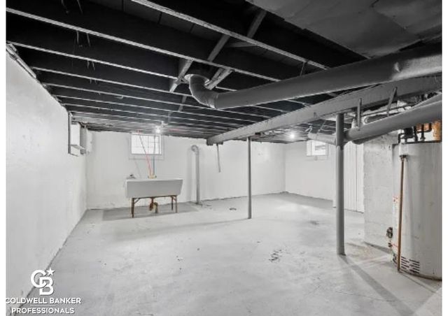 15740 Hartwell Street, Detroit, MI 48227