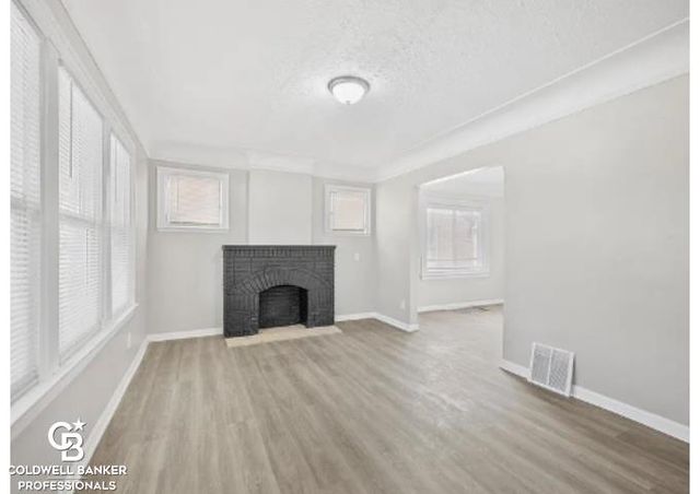 15740 Hartwell Street, Detroit, MI 48227