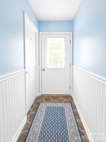 114 Falling Waters Road 2, Hendersonville, NC 28792