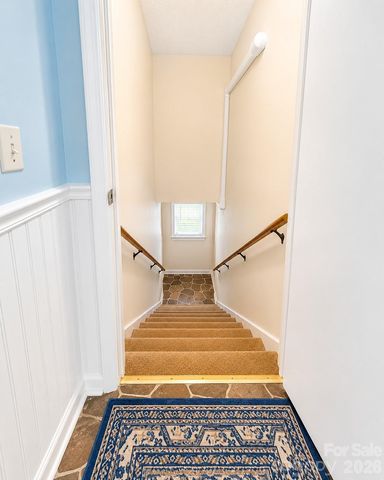 114 Falling Waters Road 2, Hendersonville, NC 28792
