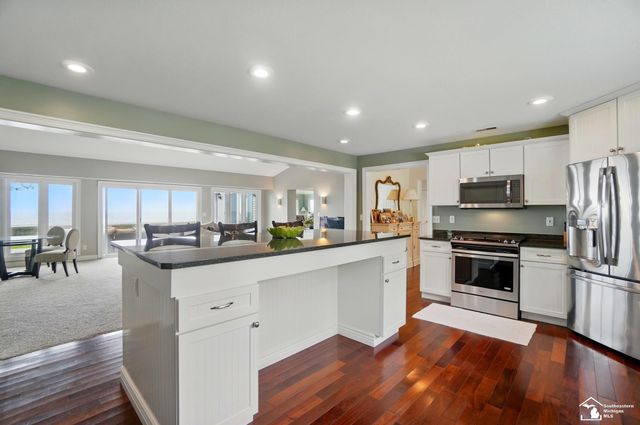 13542 Venetian Drive, Monroe, MI 48161