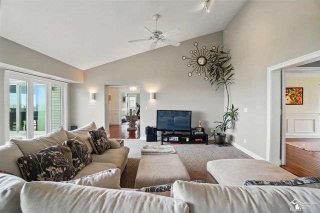 13542 Venetian Drive, Monroe, MI 48161