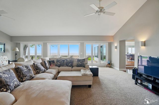 13542 Venetian Drive, Monroe, MI 48161