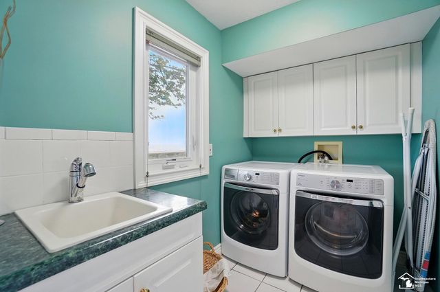 13542 Venetian Drive, Monroe, MI 48161