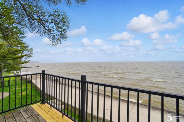 13542 Venetian Drive, Monroe, MI 48161