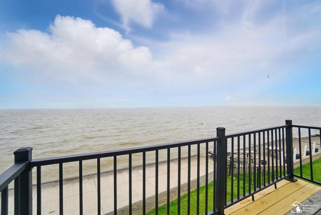 13542 Venetian Drive, Monroe, MI 48161