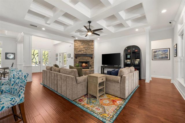 21781 NW COUNTY ROAD 2054, Alachua, FL 32615