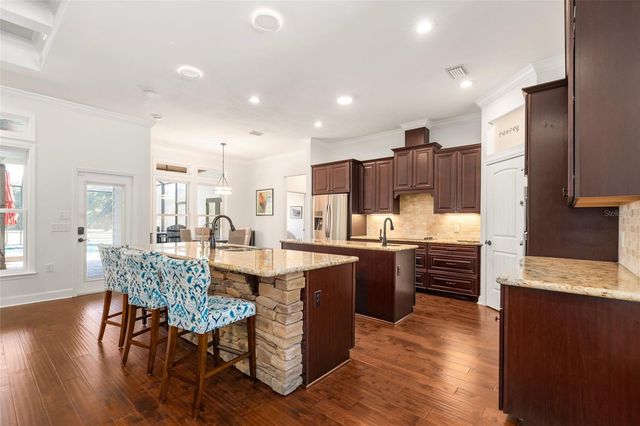 21781 NW COUNTY ROAD 2054, Alachua, FL 32615