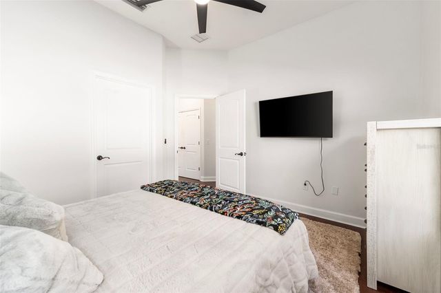 21781 NW COUNTY ROAD 2054, Alachua, FL 32615