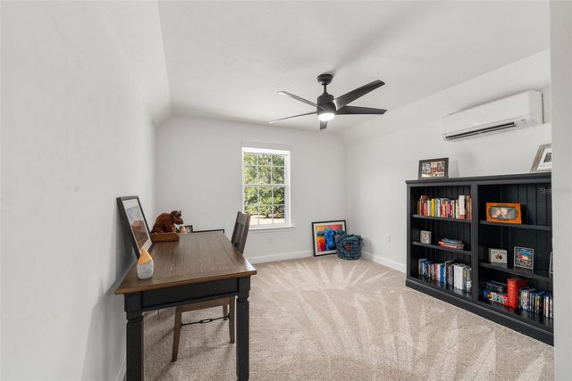 21781 NW COUNTY ROAD 2054, Alachua, FL 32615