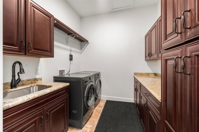 21781 NW COUNTY ROAD 2054, Alachua, FL 32615