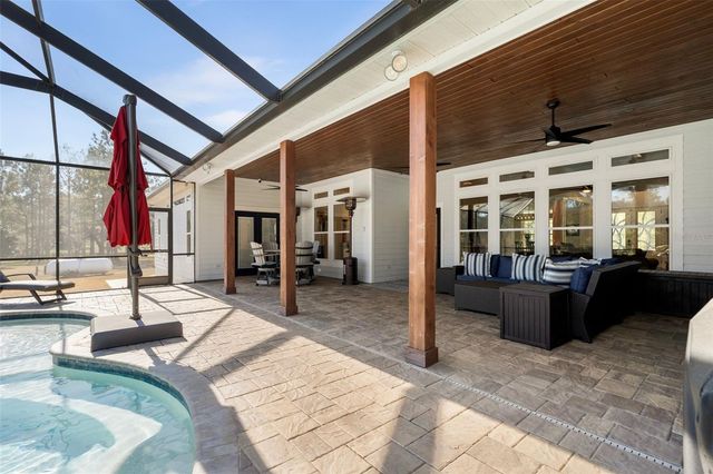 21781 NW COUNTY ROAD 2054, Alachua, FL 32615