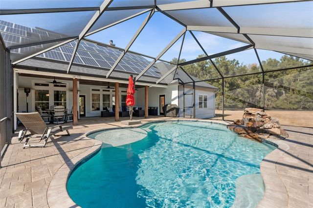 21781 NW COUNTY ROAD 2054, Alachua, FL 32615