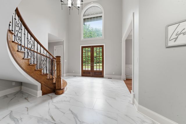 368 Chandler Dr, Winchester, TN 37398
