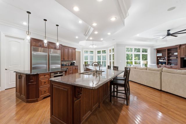 368 Chandler Dr, Winchester, TN 37398