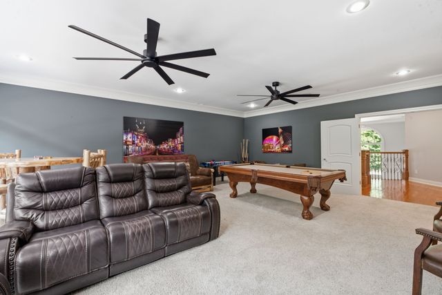 368 Chandler Dr, Winchester, TN 37398