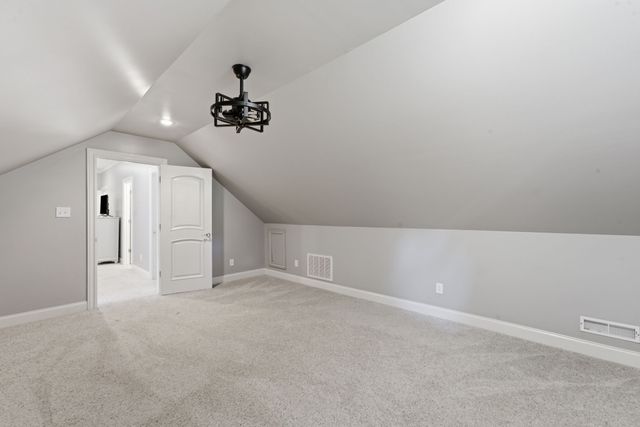 368 Chandler Dr, Winchester, TN 37398