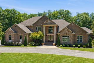 368 Chandler Dr, Winchester, TN 37398