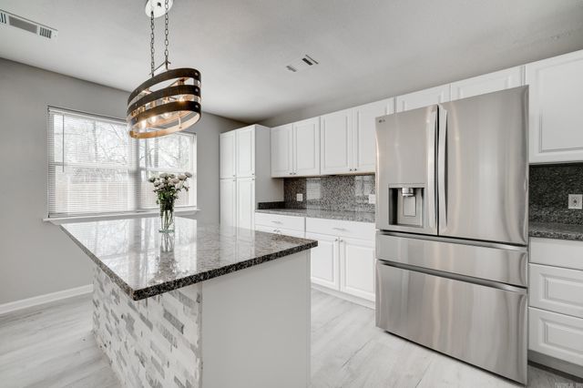 3 Grassy Lake Rd, Mayflower, AR 72106