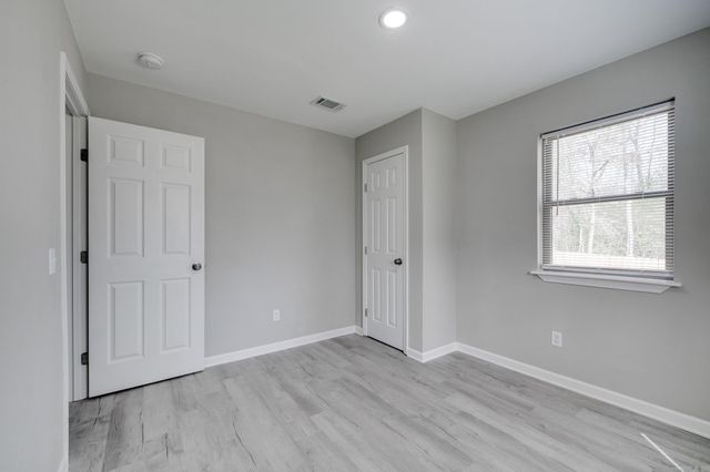 3 Grassy Lake Rd, Mayflower, AR 72106