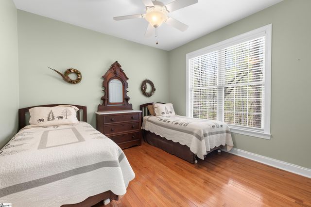 3 Halyard Way, Salem, SC 29676