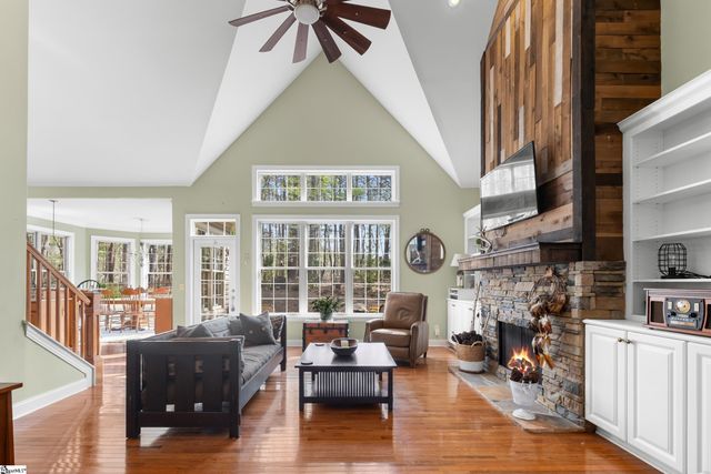 3 Halyard Way, Salem, SC 29676