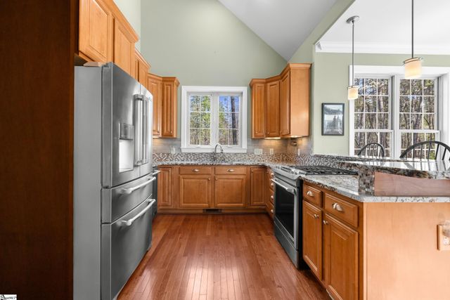 3 Halyard Way, Salem, SC 29676