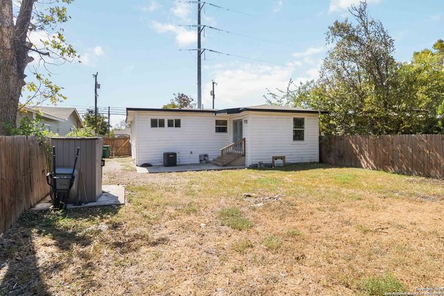 2131 Burnet, San Antonio, TX 78202