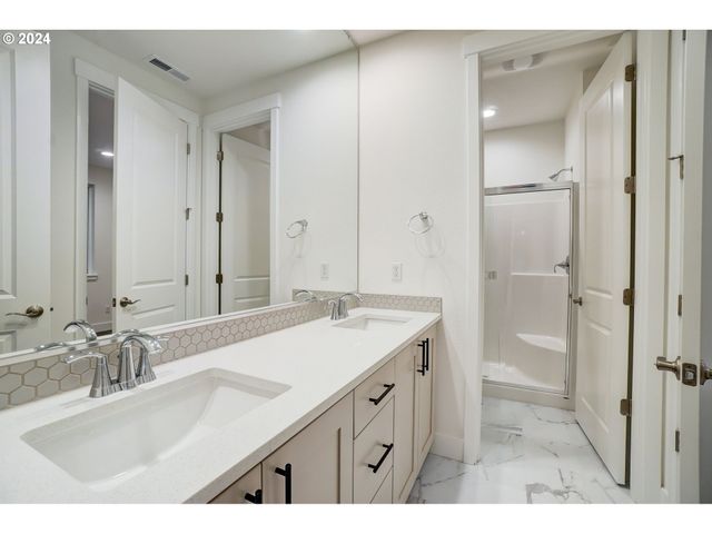 5508 N 94TH Ave LT214, Camas, WA 98607