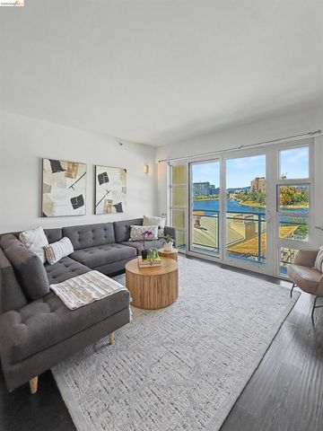 1 Lakeside Dr 411, Oakland, CA 94612