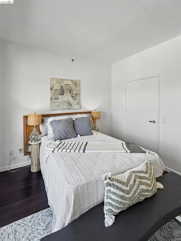 1 Lakeside Dr 411, Oakland, CA 94612