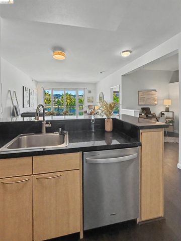 1 Lakeside Dr 411, Oakland, CA 94612