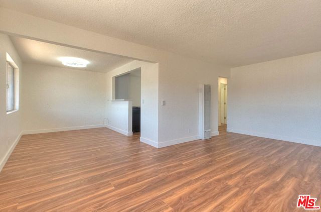 8468 Halldale Avenue, Los Angeles, CA 90047