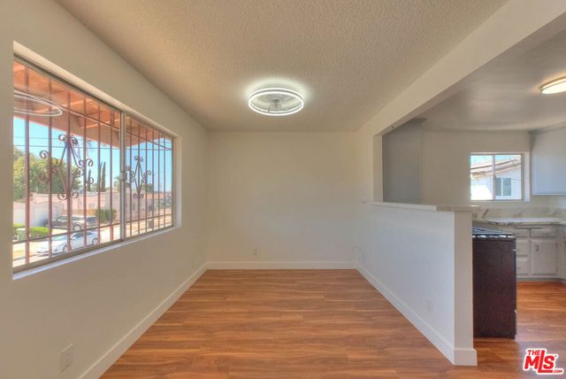 8468 Halldale Avenue, Los Angeles, CA 90047