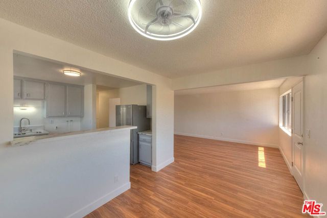 8468 Halldale Avenue, Los Angeles, CA 90047