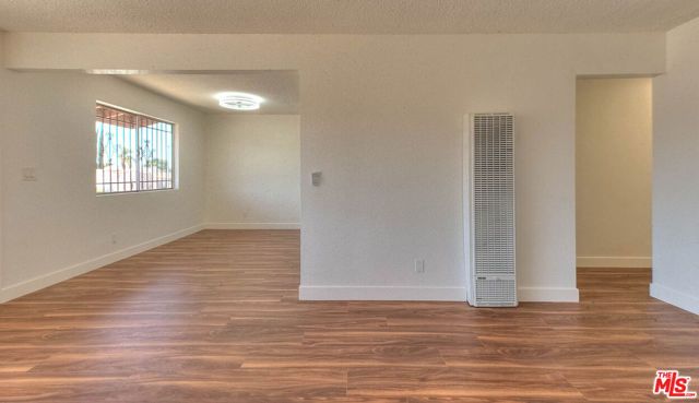 8468 Halldale Avenue, Los Angeles, CA 90047
