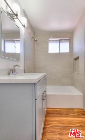 8468 Halldale Avenue, Los Angeles, CA 90047