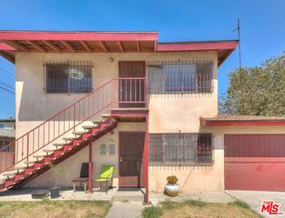 8468 Halldale Avenue, Los Angeles, CA 90047