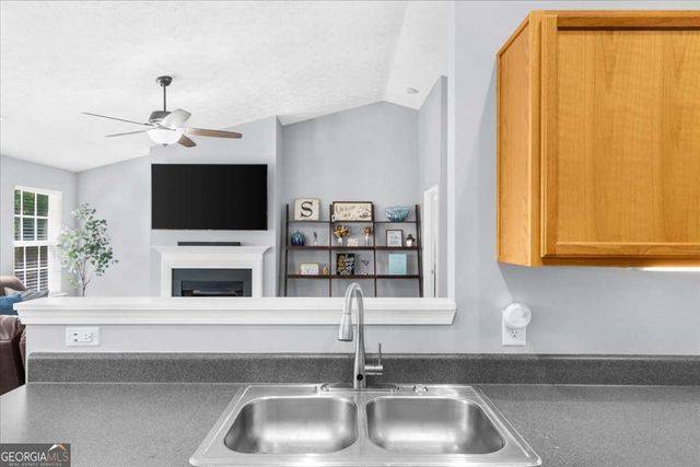 3255 Bridgeshaw Drive, Cumming, GA 30028